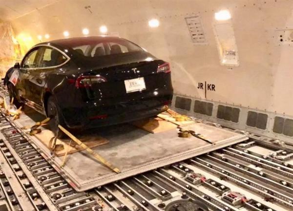 德国人买了两辆特斯拉model3:拆解后用于逆向工程