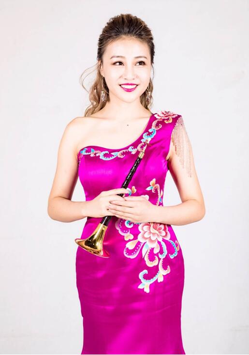青年唢呐演奏家张倩渊 志做唢呐的传播者