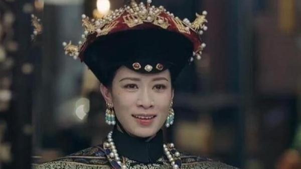 剧中黑化的女主,第一位霸气,最后一位可怜