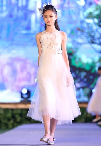 2017(第四届)中国顶尖少儿模特大赛完美落幕