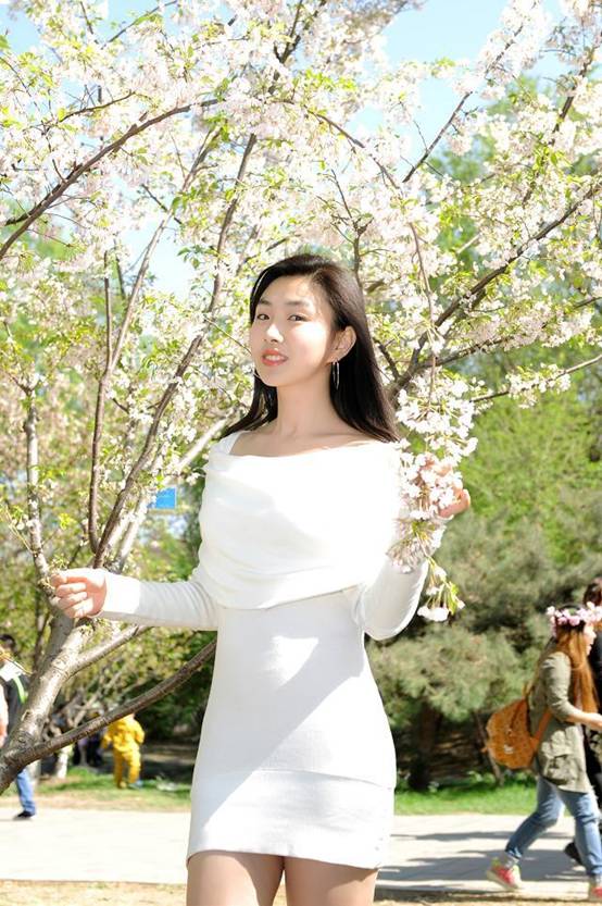 美女歌手肖洋新年新愿望怀揣感恩之心坦言需继续努力