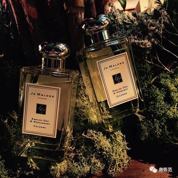 english oak & hazelnut 英国橡树与榛果(2017),木质香调