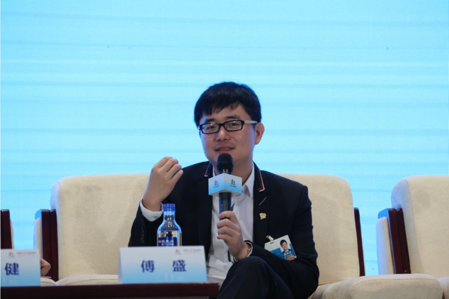 猎豹移动董事长兼ceo 傅盛