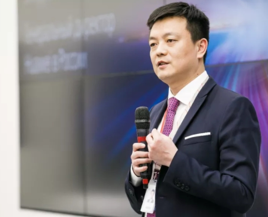 华为俄罗斯地区部总裁吴辉致辞