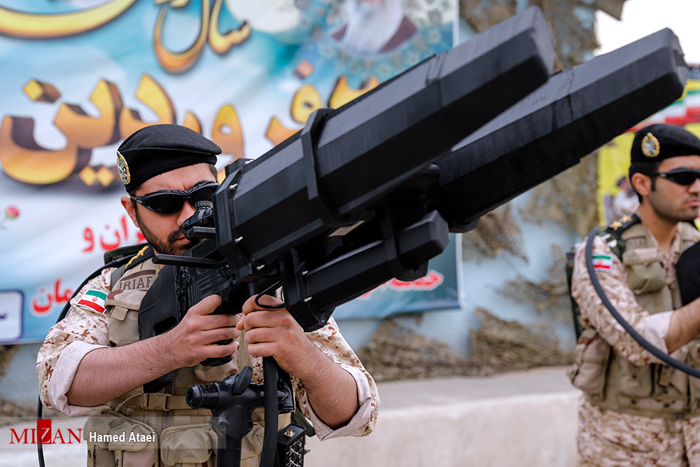 伊朗集中展示自研陆军装备 新奇玩意不少