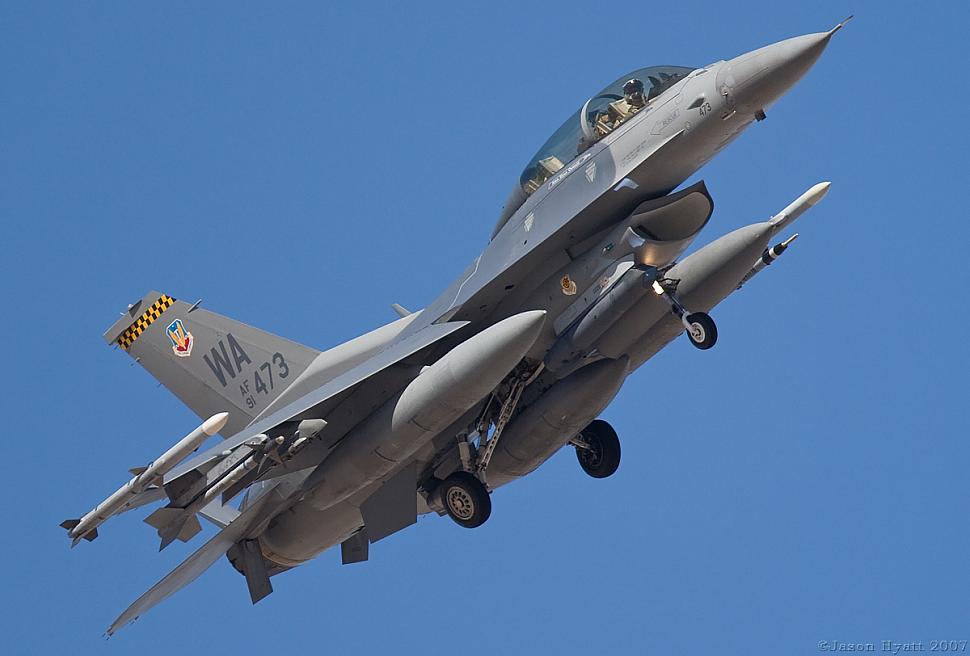 资料图:美国空军f-16战斗机