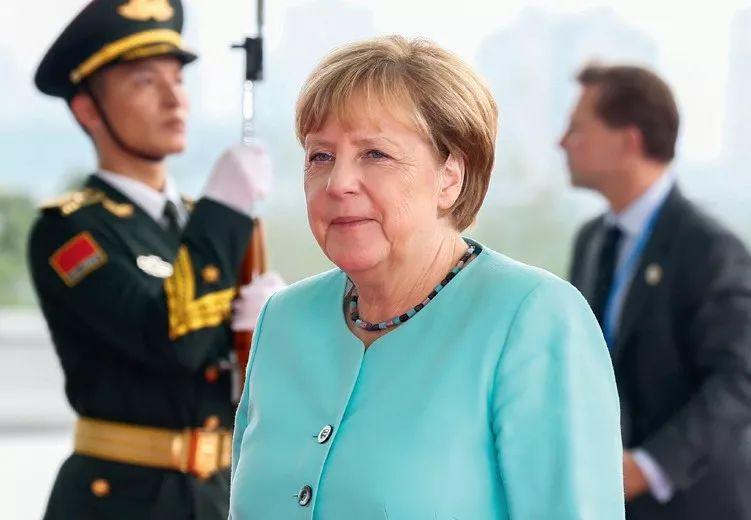 默克尔访华:在学炒宫保鸡丁中理解中国