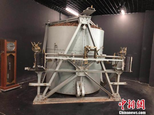 图为位于南京中山陵内的南京地震科学馆"镇馆之宝"&mdash;&mdash;维