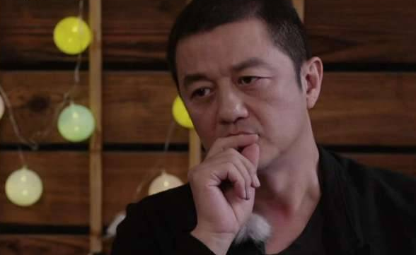 李亚鹏深夜发文传噩耗,坏消息令网友惋惜,骨灰