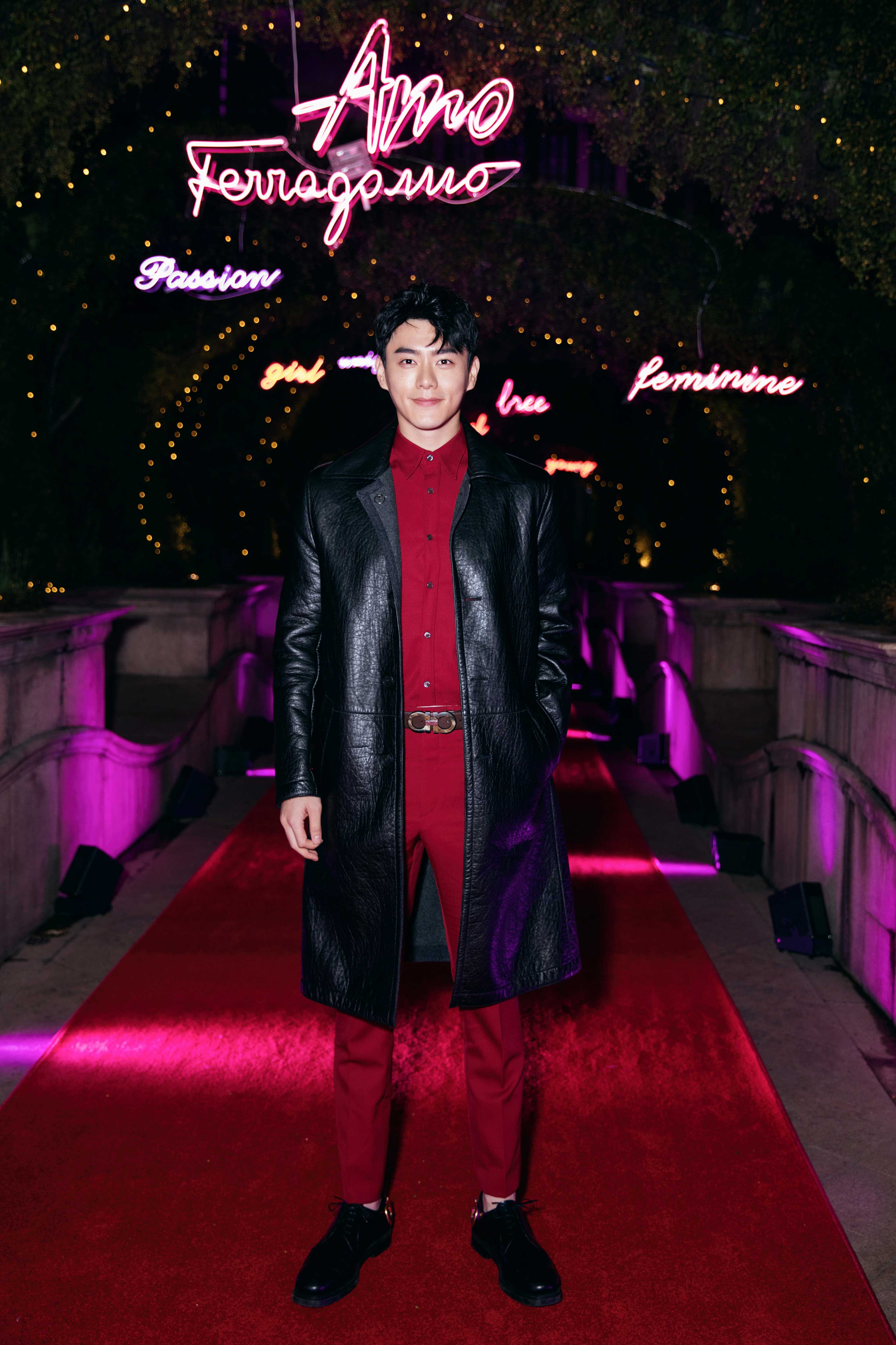 李程彬受邀出席品牌晚宴 新剧联动好感度持续攀升