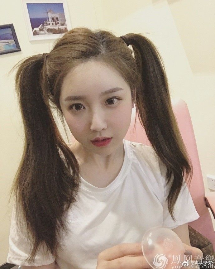 奇秀女主播张曼希新歌《开开心心》上线啦!