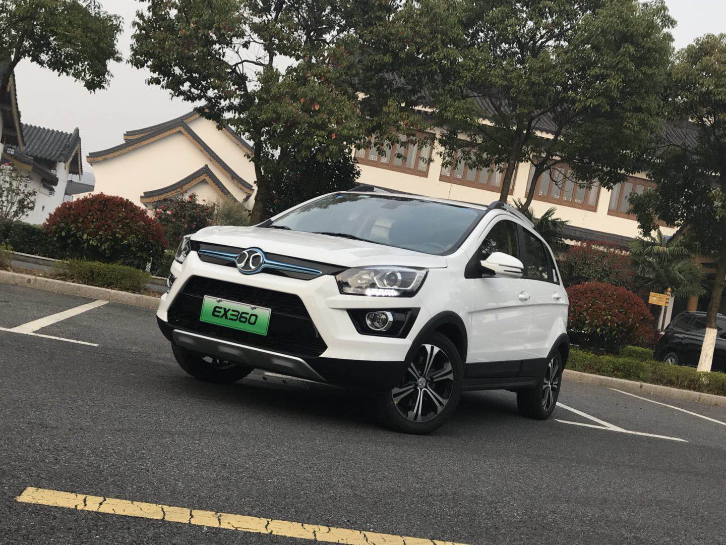 99-9.89万元 北汽新能源ex360正式上市