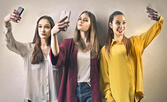 研究:高人气学生成年后极易患社会恐惧症