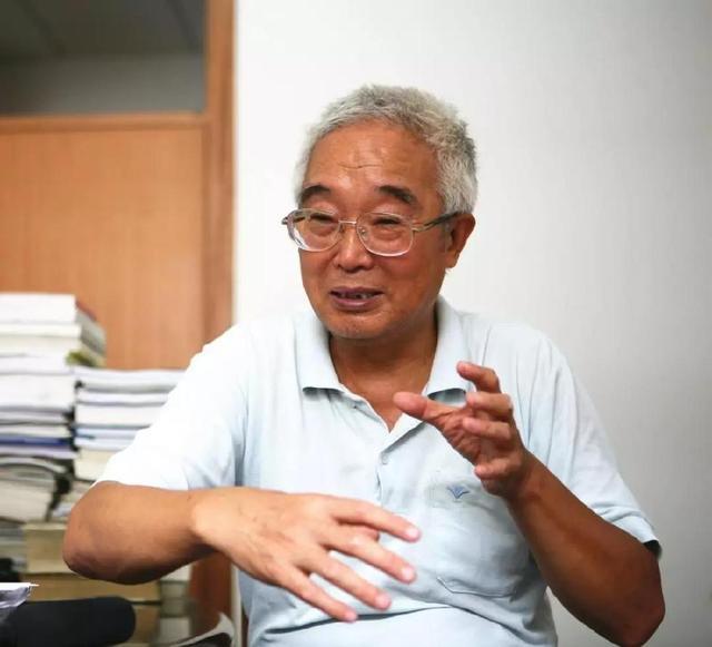 2017他们意外成网红:蓝军旅长满广志 故宫院长