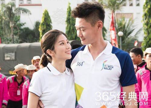 张培萌公布恋情:美女足球解说员 网友起哄催生娃