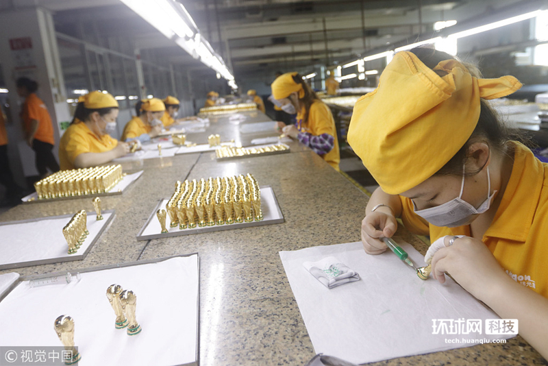 独家揭秘俄罗斯世界杯大力神杯制作全过程