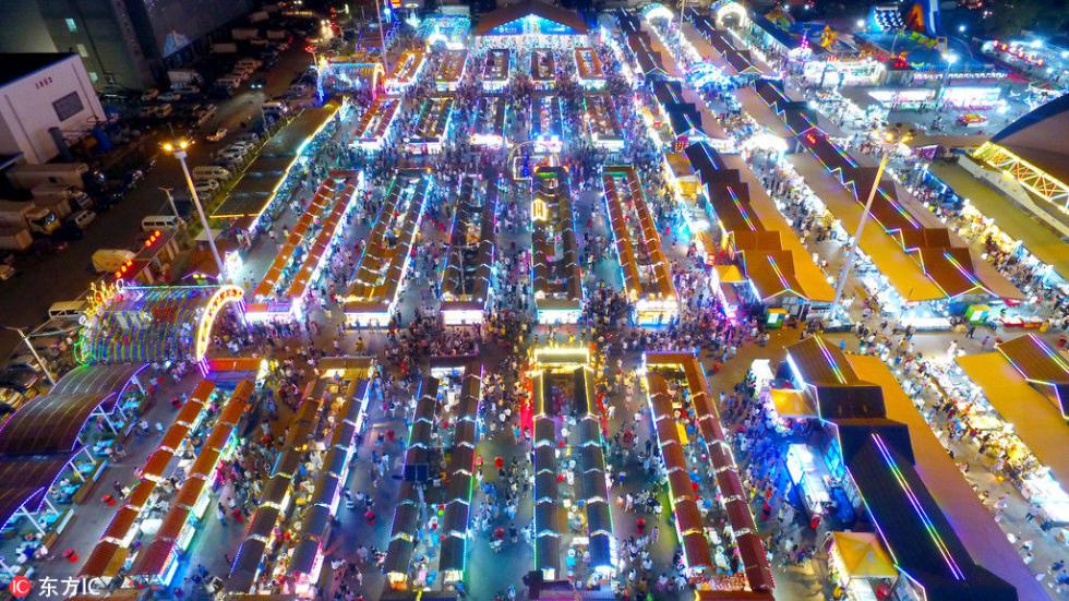 沈阳:航拍亚洲最大夜市