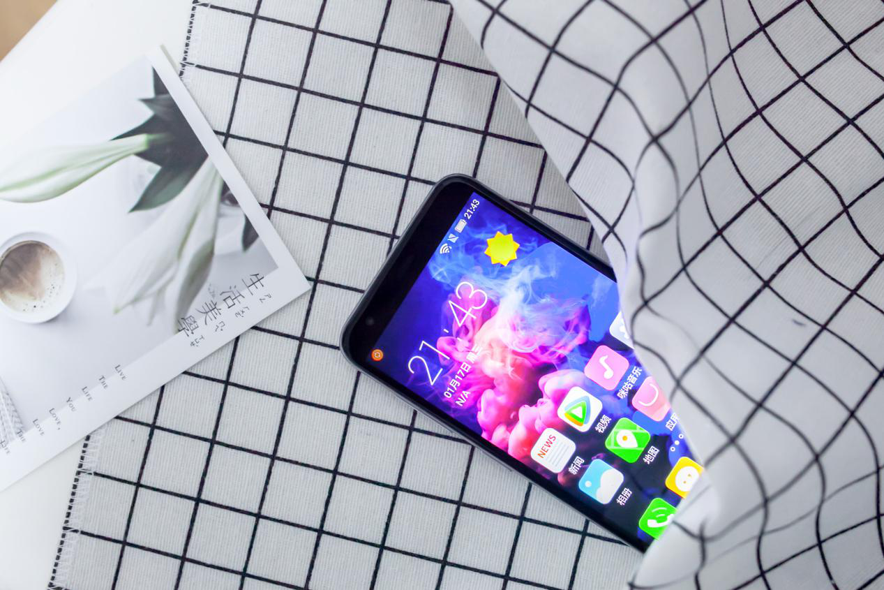 4G+64G大内存吃鸡神器,红辣椒7X即将开售