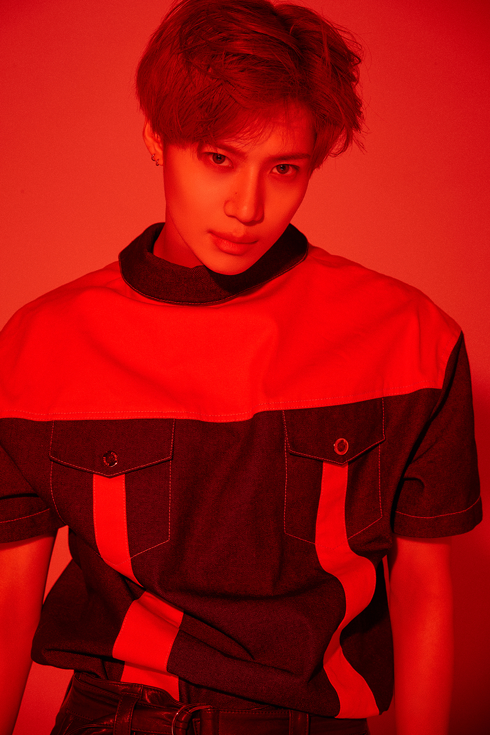 shinee正规6辑第三张专辑收录曲《lock you down》试听上线