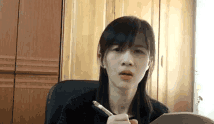 女网红素颜: papi酱满分, 冯提莫90分,最后一个