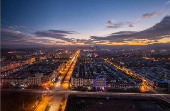 昆明嵩明县撤县设市申请议案获市人大常委会批准