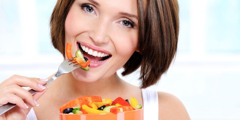 牙不好?俄媒推荐维持牙齿健康的5种必要食物