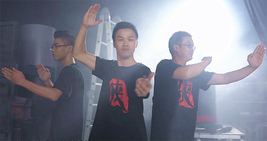 《铁甲雄心》四强诞生 侠客从黑马变夺冠热门