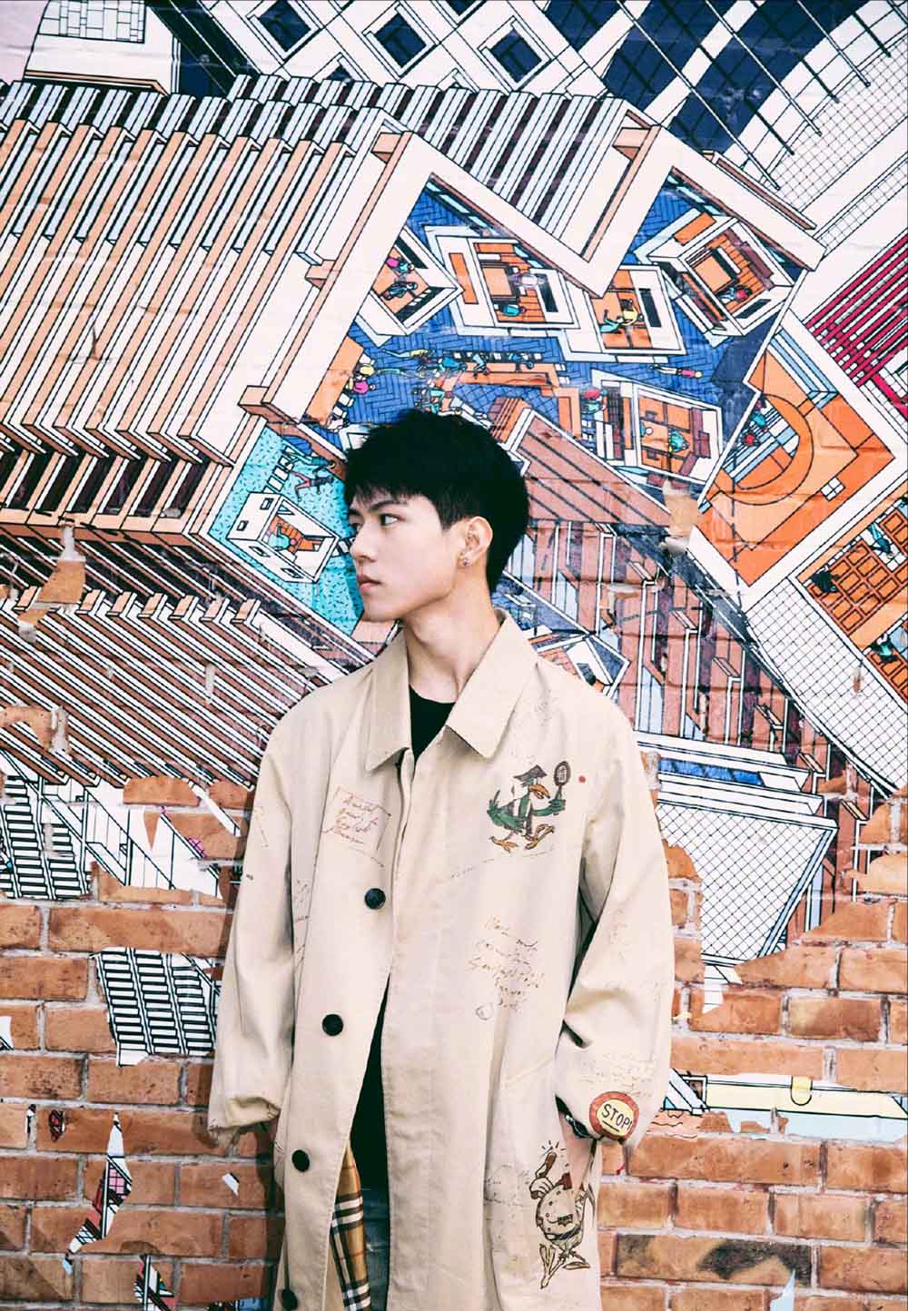 杨桐爆时尚街拍 青葱少年展现活力青春