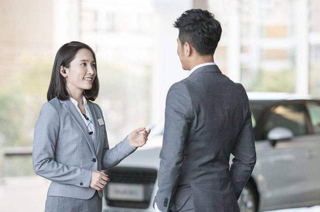 女面试官:谈生意,客户迟到了3个小时,你还谈吗?小伙霸气回复