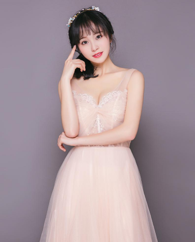 冯芷墨《影王少帅的女长官》再次出演民国爱情