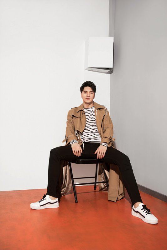 《猎毒人》张露时尚写真曝光 多种魅力亟待解锁