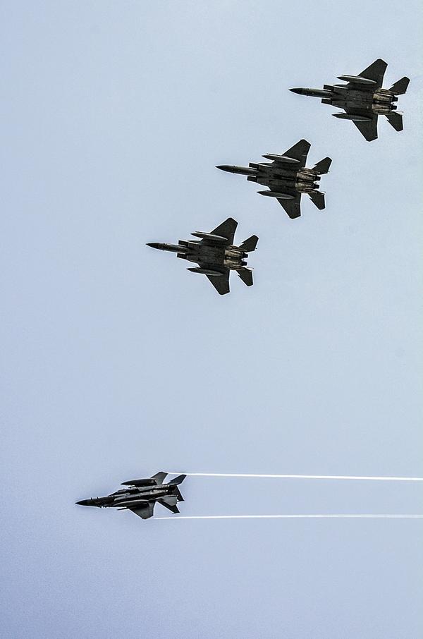 美国空军和海军陆战队演习 美现役战机全亮相