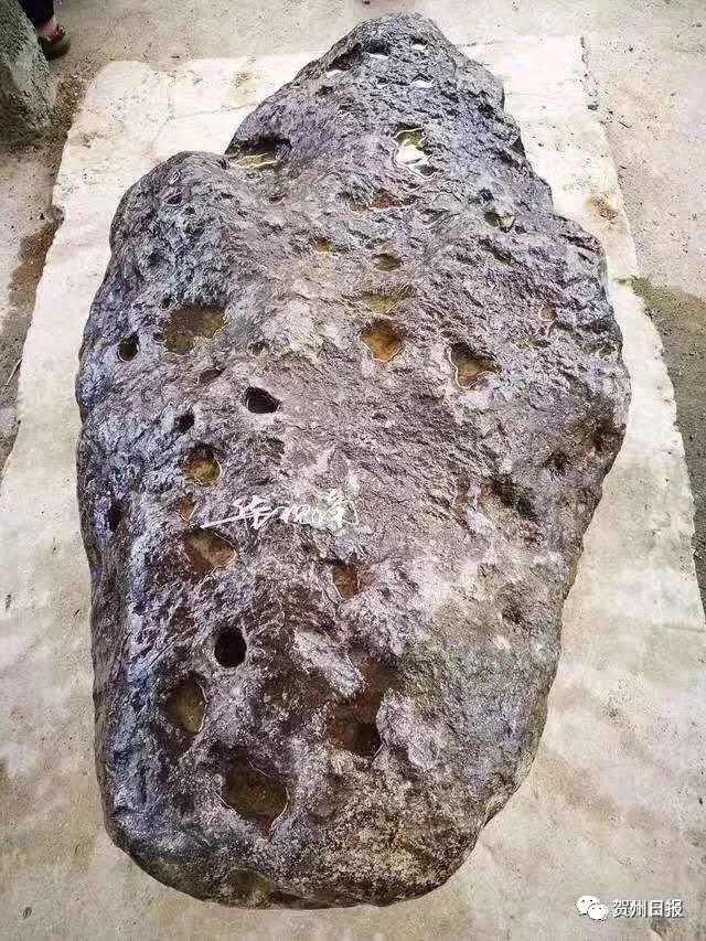 痛心!黄姚北莱"镇村之宝",广西目前最大陨石今晨被盗!