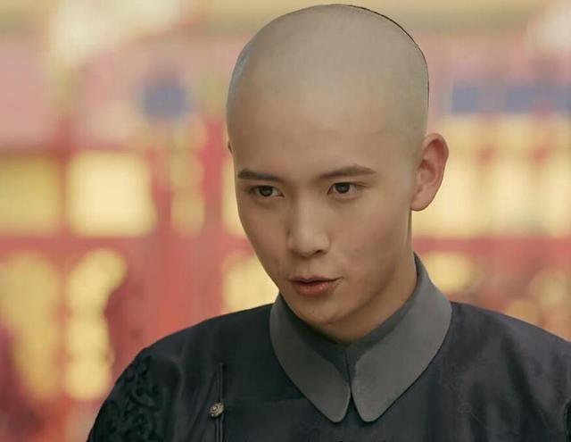 《延禧攻略》中3位"阿哥"换上现代装,四阿哥没变,他堪比换头